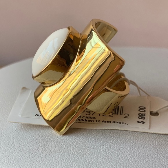 TRINA TURK Gold Tone And  White Agate/Onyx Ring - Picture 7 of 10